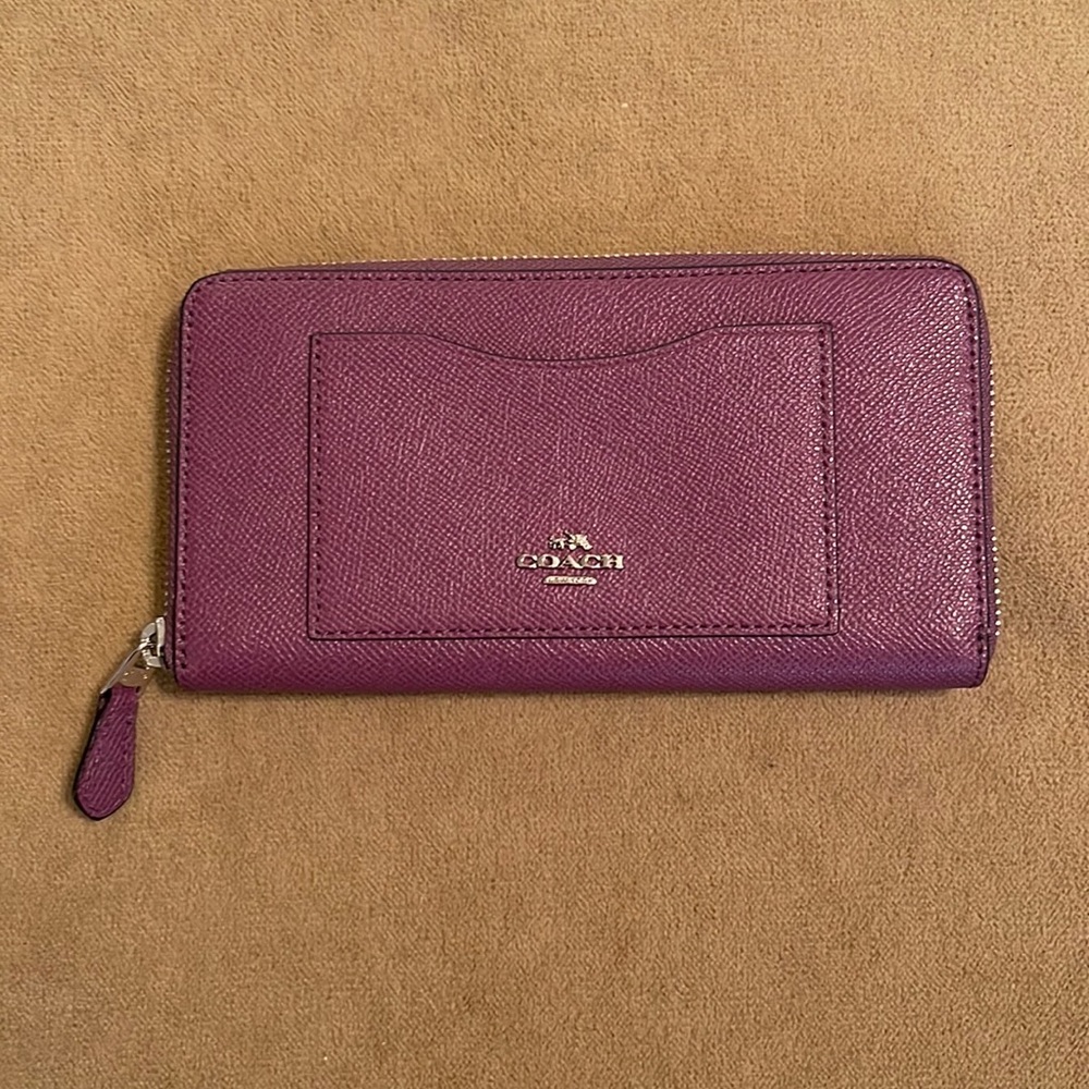 Coach accordion wallet